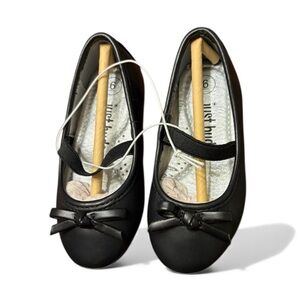 Just Buds Girl’s Black Jane Shoes Size 6 NIB